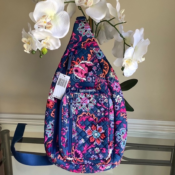 vera bradley iconic sling